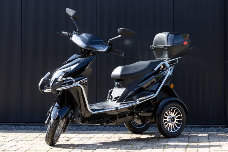 Moderne scootmobiel voor jongeren